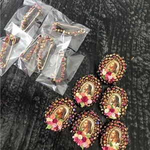 Elegant Religious Motif Necklace with Multicolor Beads